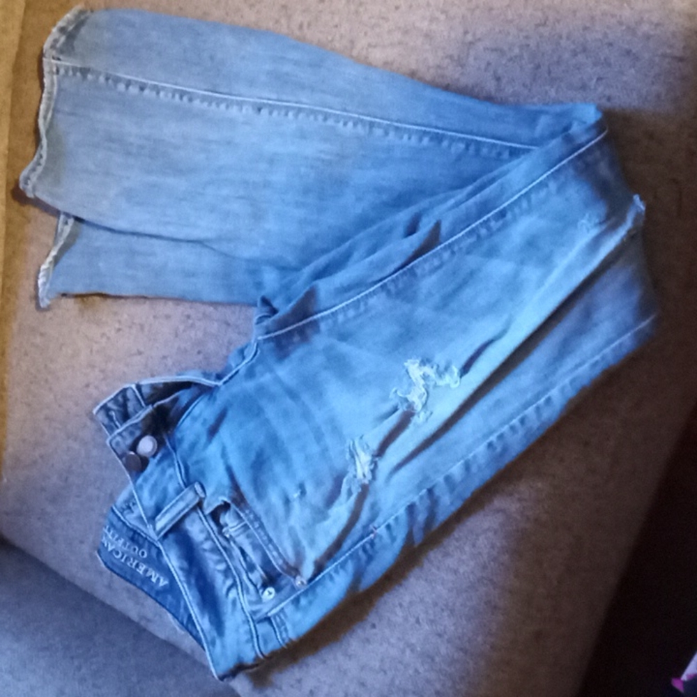 American eagle jeans.